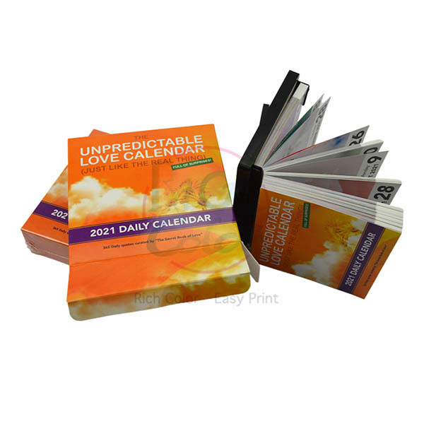 Hoe kunnen recycleerbare materialen in kalenders worden gebruikt zonder dat dit ten koste gaat van de kwaliteit?